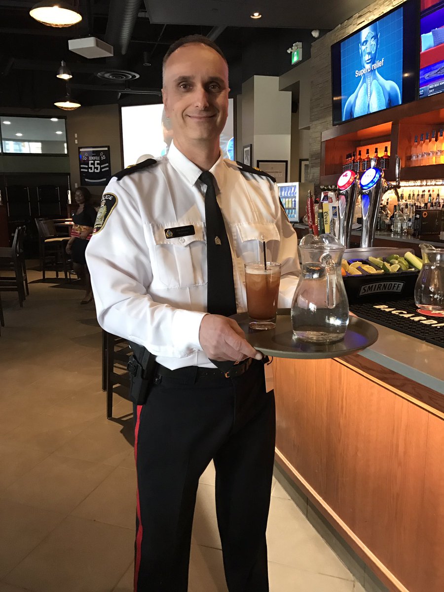wpgpolice's tweet photo. We're here at CityPlace Boston Pizza for #tipacop  Come on down! https://t.co/Fl0AIw3Okz