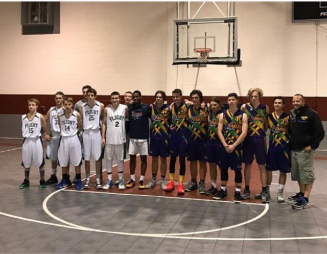 DurhamFlight's tweet photo. #DurhamFlight JV and Varsity boys after scrimmaging against a visiting Australian team. https://t.co/YHgiiylpFy