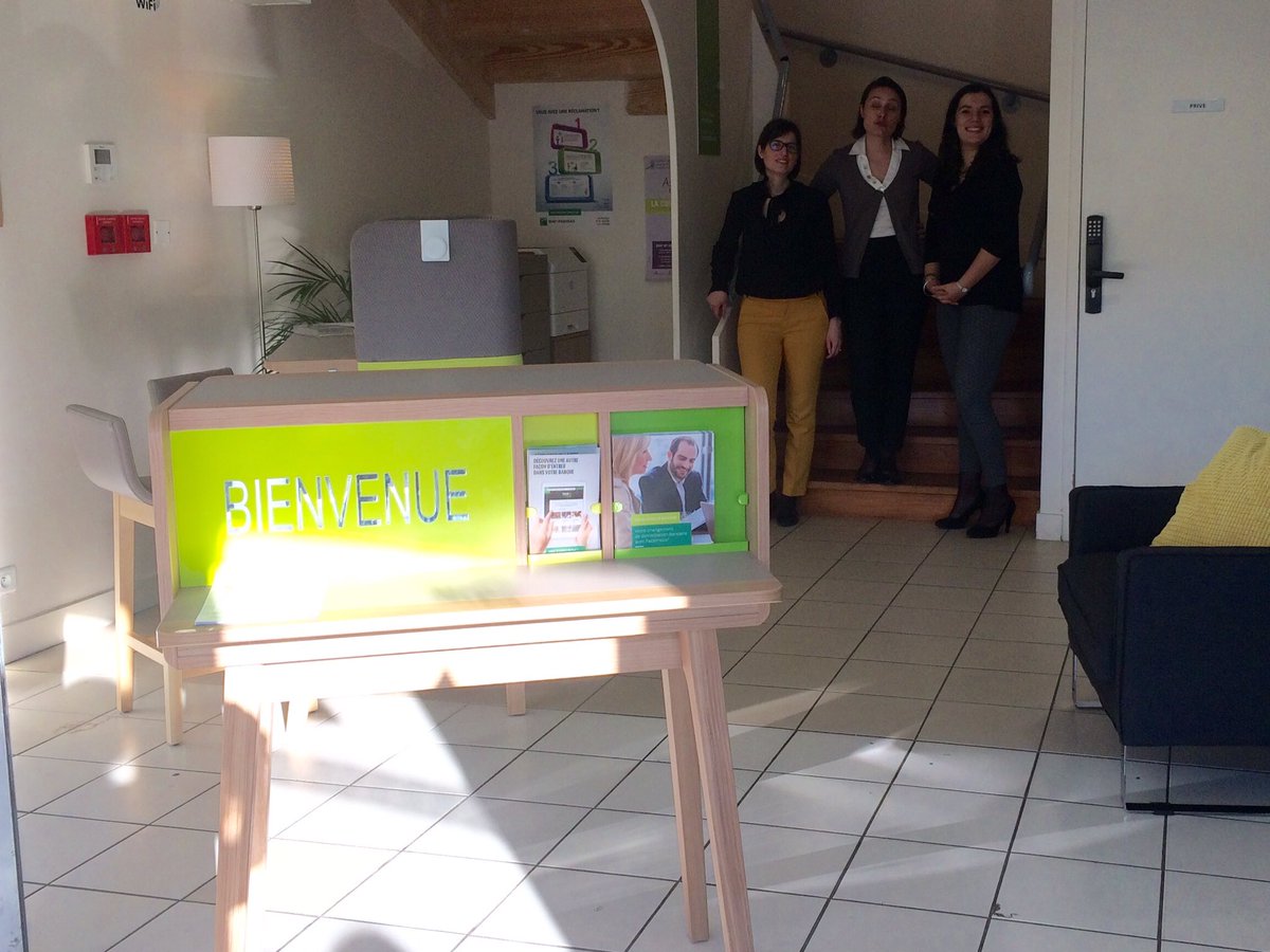 bea_chanetef's tweet image. #préférenceclient#agence bnpparibas réaménagée#Martignas sur Jalle , + connectée au service de nos clients.