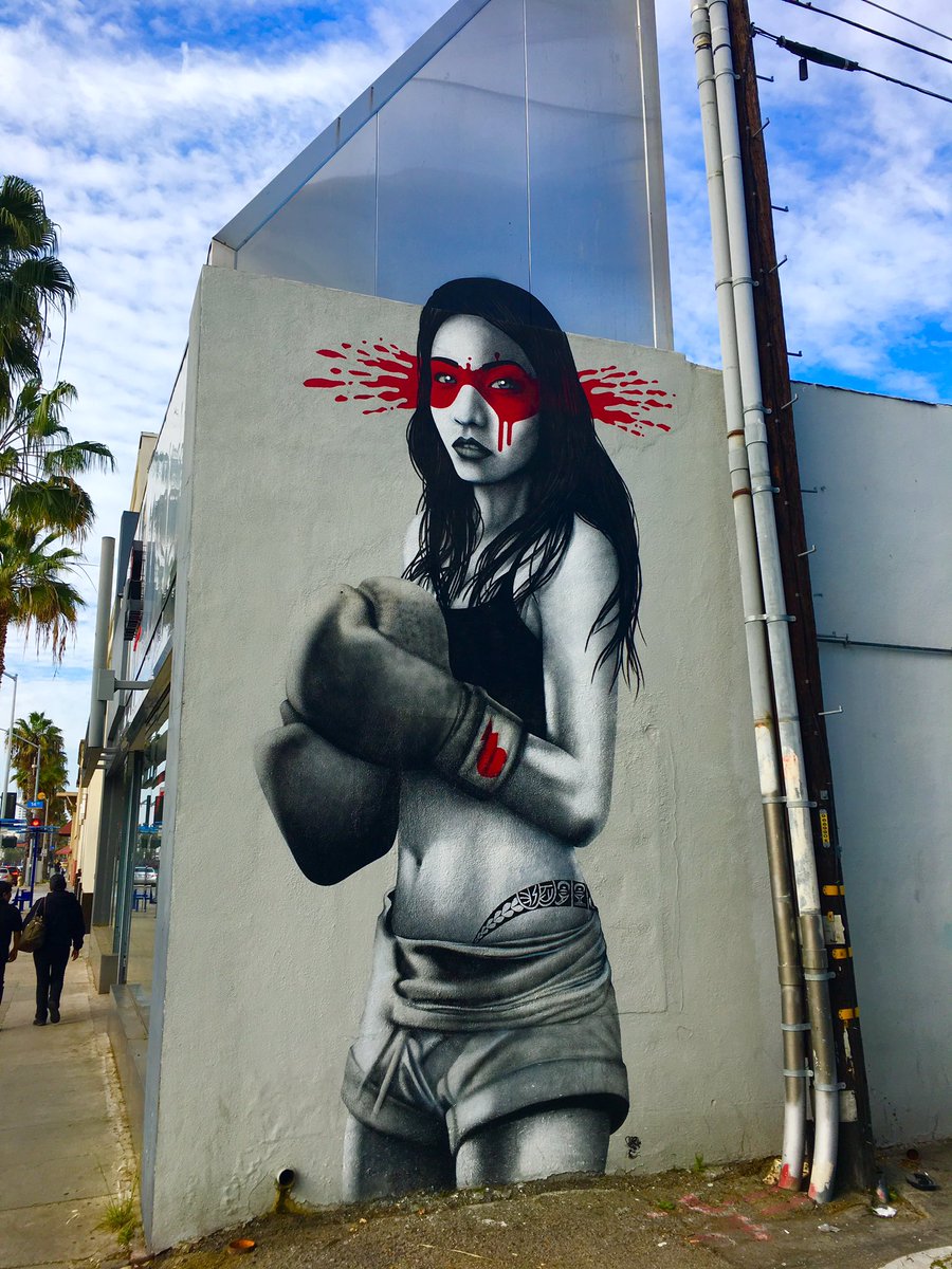 D___Allen's tweet photo. Way sick wall mural! #fighterchick #boxing #wallmural #wallart #art #localart #santamonica #wmma #mma https://t.co/ynybceJadV