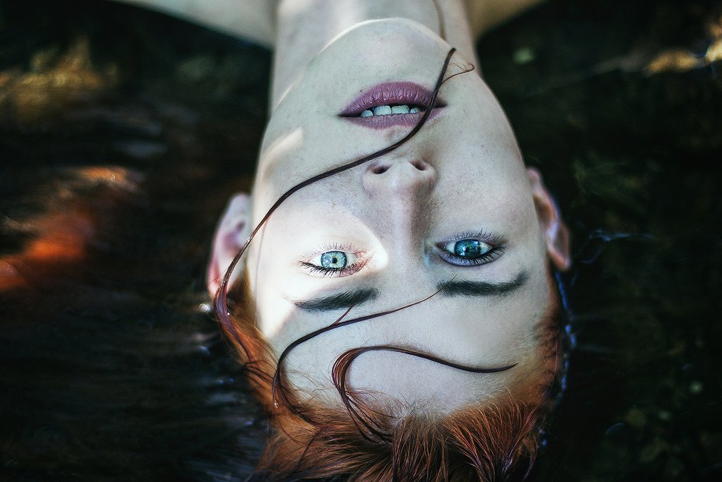 grainedephoto's tweet image. La #beauté et la mélancolie des #portraits d’Ines Rehberger subliment les visages !
Les #photos sur le #blog ➡️ bit.ly/blog20150120pm