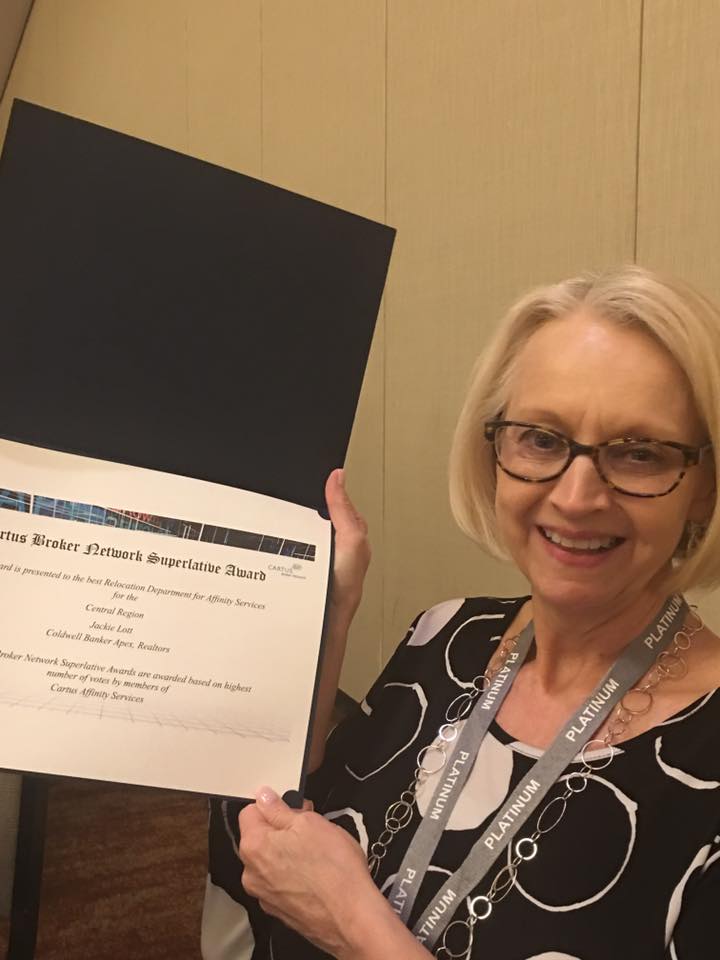 Cbapex's tweet photo. Congratulations to our incredible Cartus Relocation Director, Jackie Lott, for winning the best Relocation Department for Affinity Services! https://t.co/Ema2sTOyAJ