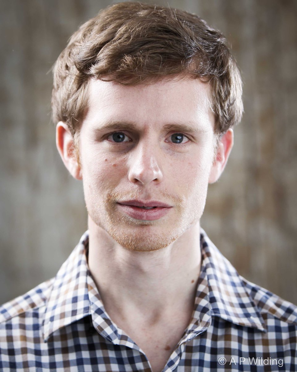 Aidanv89av's tweet image. So happy with the new headshots by @apwildingphoto absolutely love them. #happyactor #newheadshots