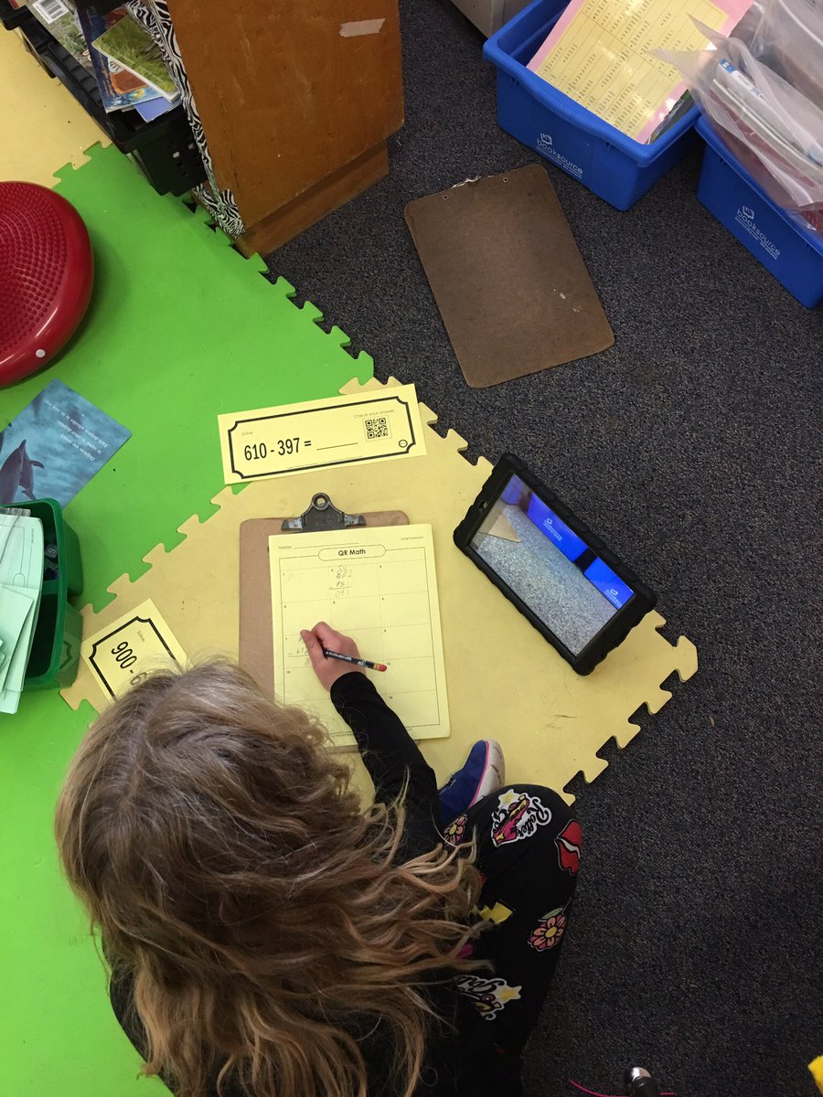 MsMacJack's tweet photo. Using our iPads to solve 2 & 3digit subtraction equations! #findingthedifference #ungroup #qrcodes #IXL #doceri #sillyinsecond #phesbulldogs https://t.co/MJLVCoZ8PH