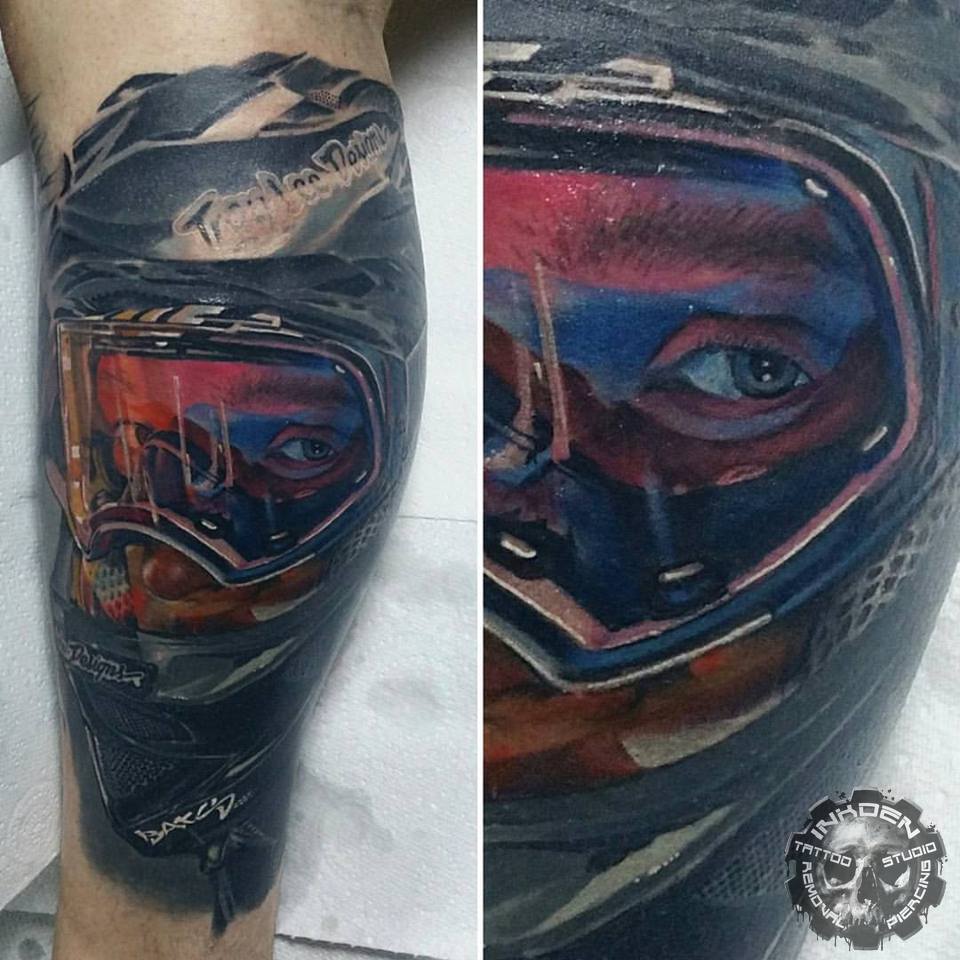 Part of leg sleeve. All colors in goggles part done yesterday without stancil. Hope you like it.Done by Przemek @WorldFamousInk