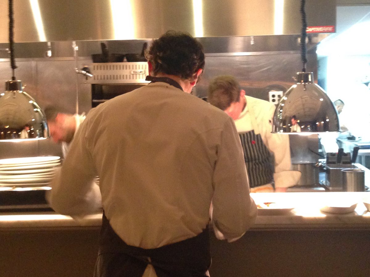 TheBlanchardChi's tweet photo. Executive chef Ryan Burns and chef de cuisine Tim Cook put their heads together to make food for you. #cheflife #chefcounter https://t.co/oiXZ4SQ1to