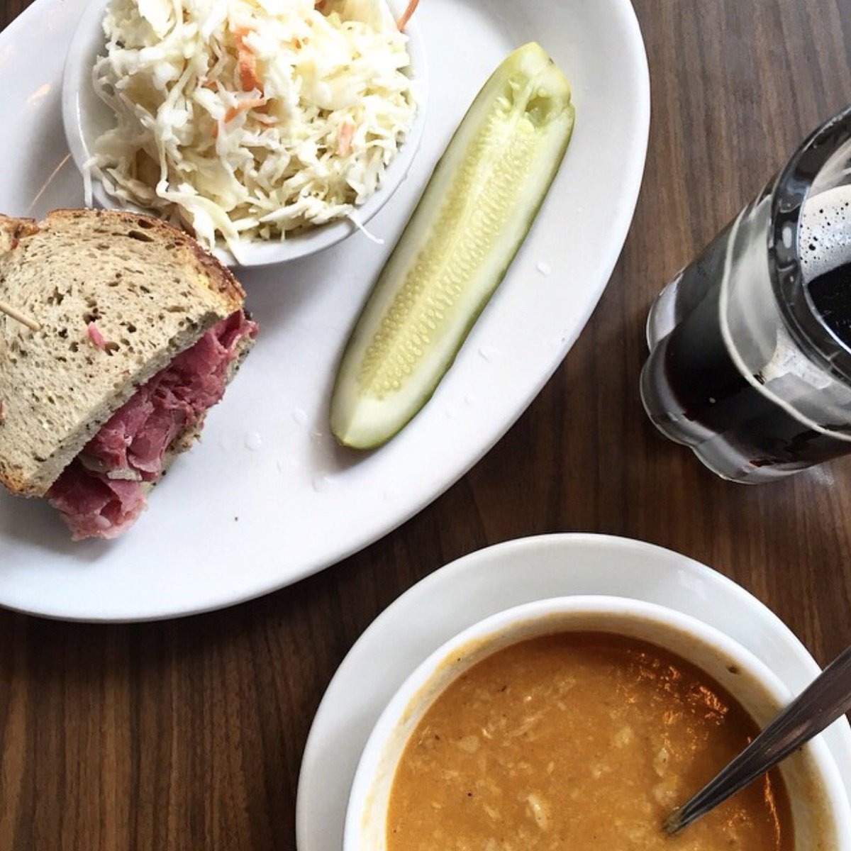 Eleven City Diner (@elevencitydiner) on Twitter photo Yup, it's still frozen out there βοΈ But we've got the goods for #lunch! Cc: <a href="/hugegaldones/">Huge Galdones</a> #Chicago #eeeeeats Yup, it's still frozen out there βοΈ But we've got the goods for #lunch! Cc: <a href="/hugegaldones/">Huge Galdones</a> #Chicago #eeeeeats