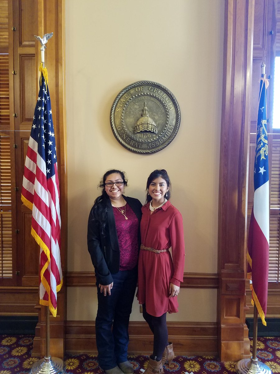 LizethJarquin39's tweet photo. #ylm2017
We had a great time at the Capitol. Thank you Murray County. https://t.co/A39quvUyqx