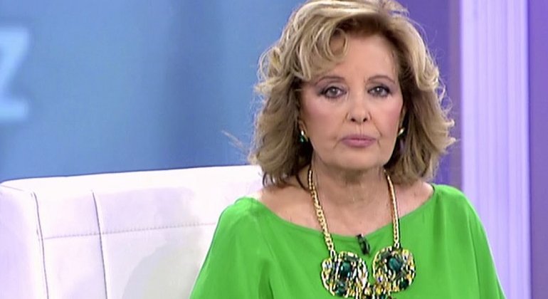 Ecoteuve's tweet photo. Mª Teresa Campos se queda sin programa: Telecinco fulmina '¡Qué tiempo tan feliz!' https://t.co/qsOA4P9N98 #diegotado https://t.co/U10qGaJSaq