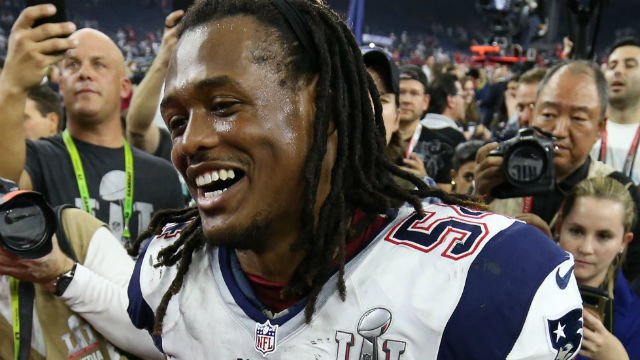 NESN's tweet photo. Dont'a Hightower is back. 

The Patriots have re-signed the free agent linebacker, per his agent. https://t.co/uxwZPmrkva https://t.co/m6cTpkWYvW