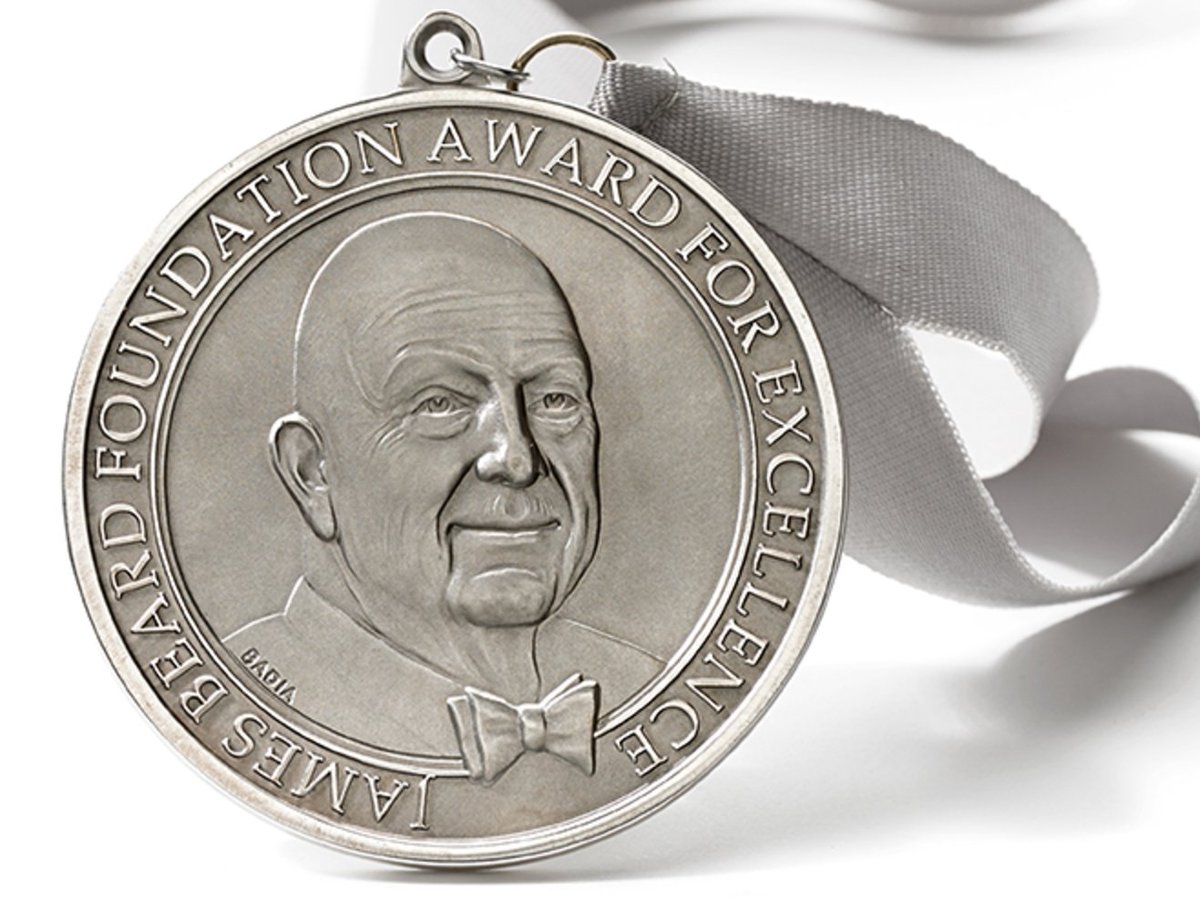 eaterpdx's tweet image. Congrats to @CoquinePDX's Katy Millard and the rest of the 2017 Best Chef Northwest finalists pdx.eater.com/2017/3/15/1493…