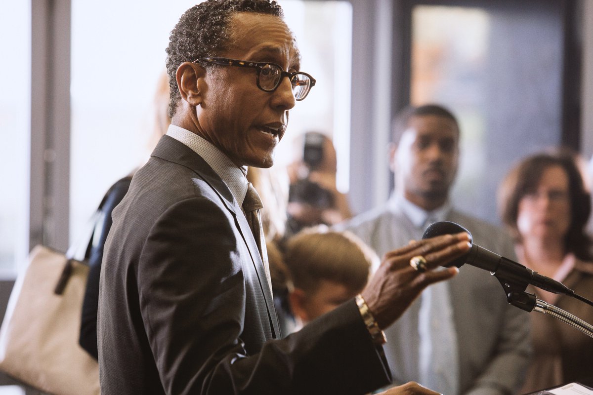 Toeing the line. #HandOfGod