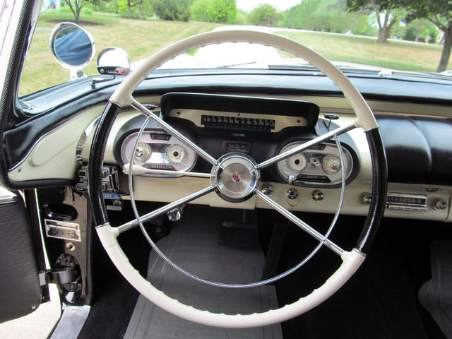 Mercomatic's tweet photo. The push-button #Mercomatic automatic transmission selector was another dazzling space-age innovation introduced on 1957 #Mercury https://t.co/YR7D1s8OKH