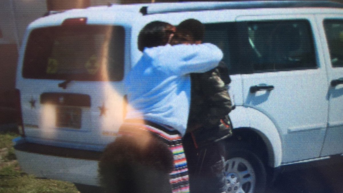 #UPDATE Missing 10-year-old boy found by Local 10 news crew bit.ly/2mJZZ4i https://t.co/aOw7RP14VQ