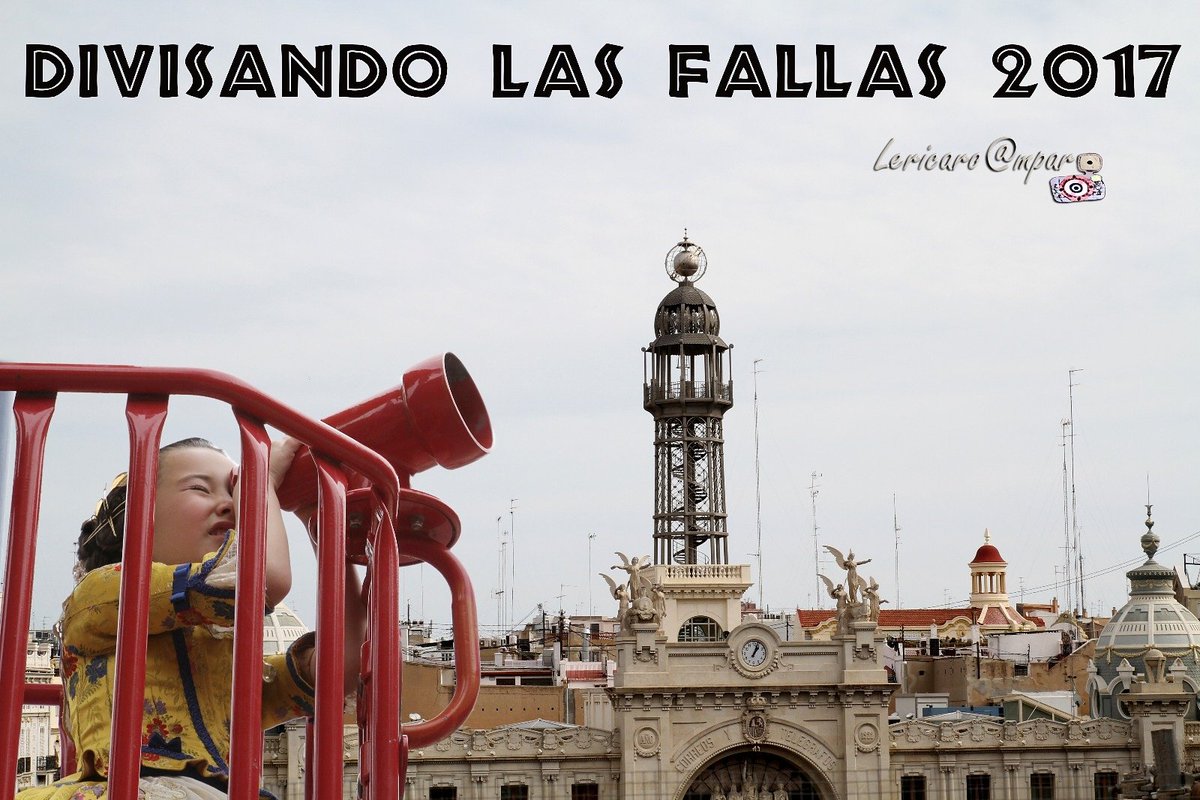 LericaroAmparo's tweet photo. #Fallas2017 #divisandolasfallas2017 #Fallas #lericaro #Falleras #Fiestas #Valencia https://t.co/5y6oHBt6AI