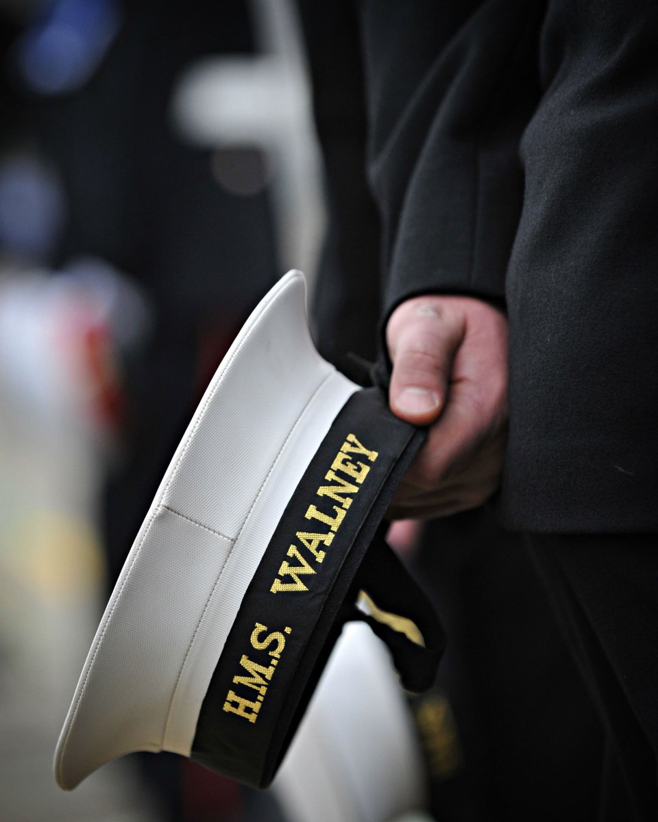 wyedeanweaving's tweet photo. We manufacture #RoyalNavy #Uniform #Accessories. #Buttons #Badge #Medal #Ribbon #RN #MilitaryUniform #ArmedForces #CapTally #HMSWalney https://t.co/C1NjDLStWC