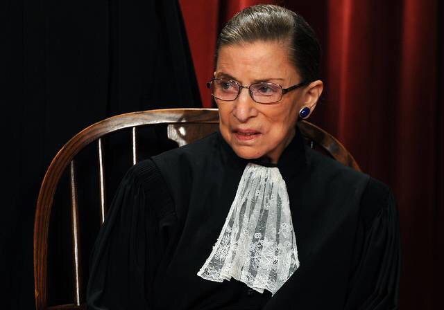 Happy birthday to Ruth Bader Ginsburg. 84 ans aujourd\hui  