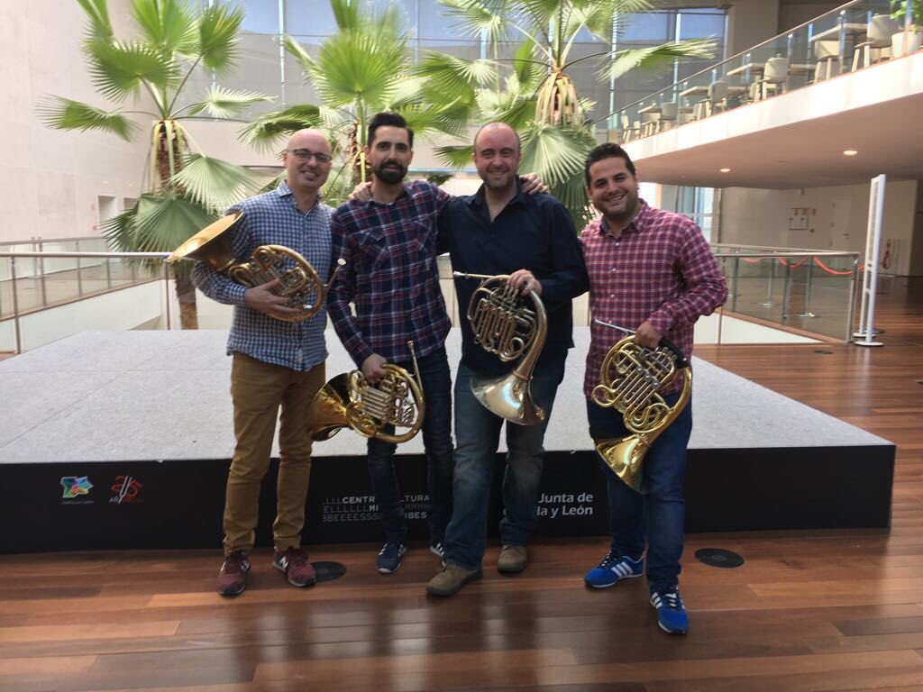 OSCyL_'s tweet photo. Orgullosos de nuestros trompistas👏🏻👏🏻 ¡Mañana nos espera un Schumann espectacular en el Abono 11! https://t.co/9o2Q8MJC8E
