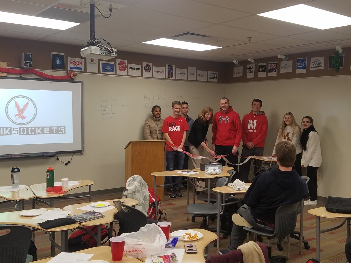 NeubauerNCHS's tweet photo. Entrepreneurship Ribbon Cutting ceremony for @HawkSockets @HawkHatsNCHS @HawkStringBags https://t.co/T3yrge7IjL