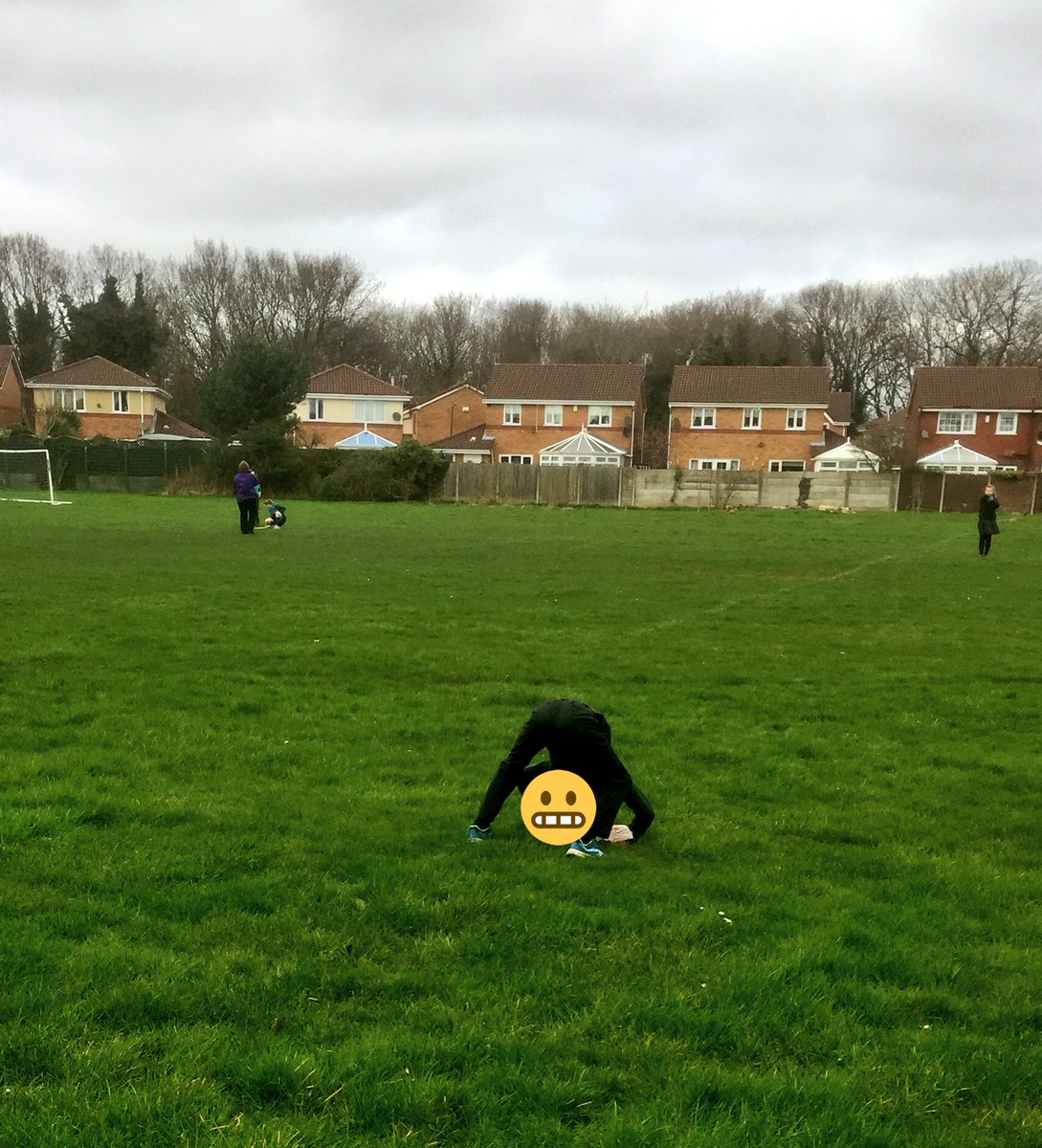 Mrs_iPad_W's tweet photo. Awesome start to @ScienceWeekUK with Y5W today @TheDistrictCE Identifying and measuring trees π² @WoodlandTrust @EducateMag #STEMsational https://t.co/GoIkM0vL57