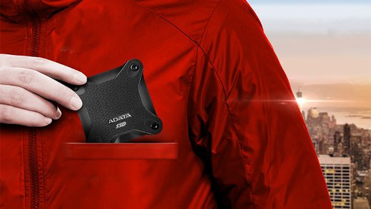 jic_news's tweet photo. 容量512GB、スポーティな外付けSSD「SD600」―ADATAから https://t.co/k7tY0KjMou #ADATA #SD600 https://t.co/3KEtky7RtD