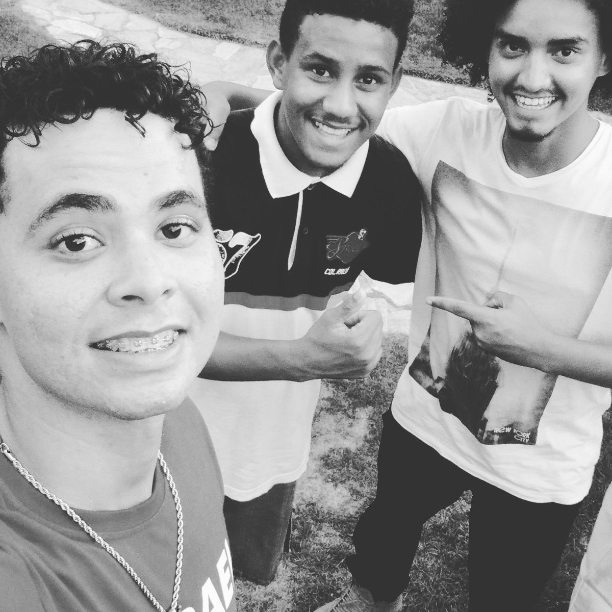 FanzinhoWinny's tweet photo. #SemUnfNaMafiaSdv https://t.co/EoBO5vo01b