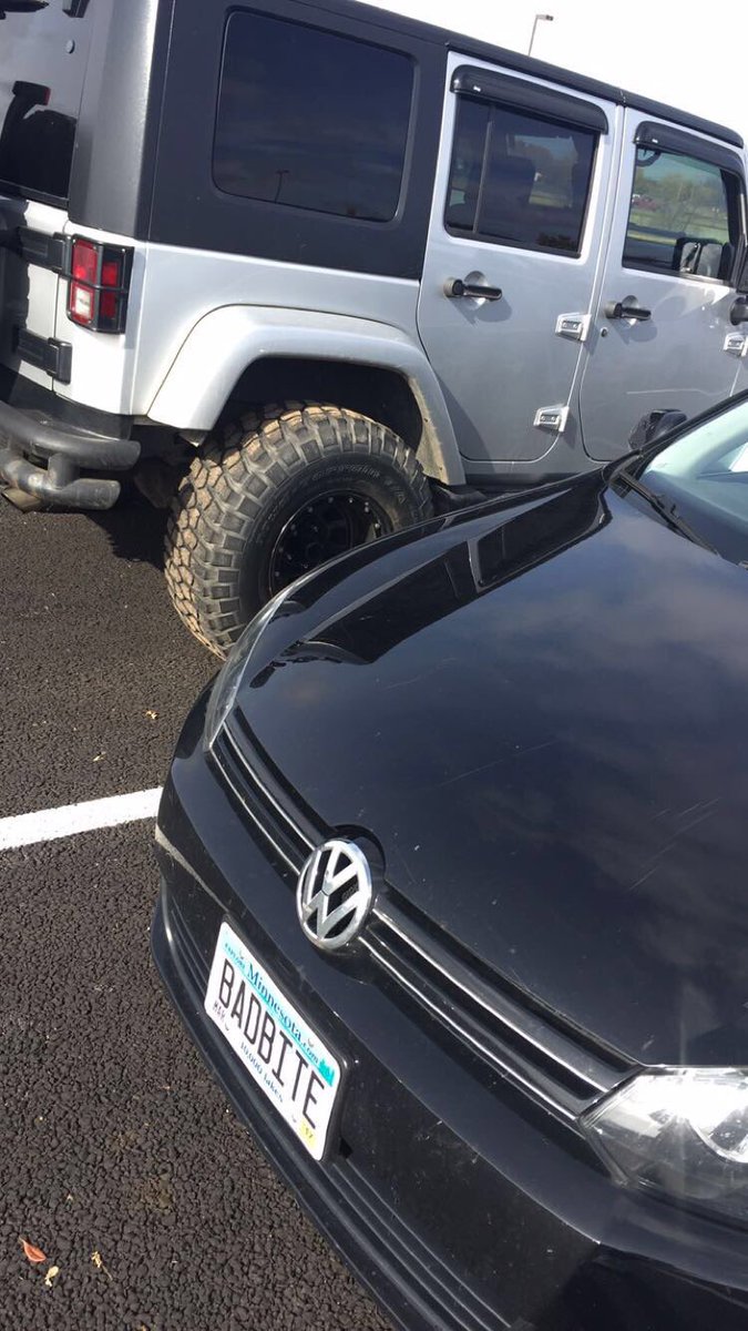ross_elana1's tweet photo. happy birthday cole💕 thxs for letting me whip Gigi the jeep!!  Mb ur missing shoe will show up soon!! Have a gr8 day @colefernandez11 https://t.co/uWd1NQ3IzB