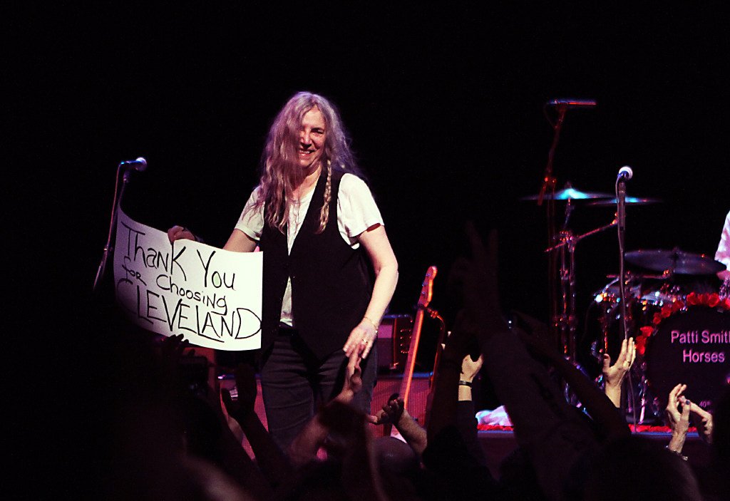 LauraDeMarcoCle's tweet photo. Patti Smith revisited "Horses" and Cleveland @playhousesquare Sunday https://t.co/RIojmydb6H https://t.co/Eq3lAYiqLO
