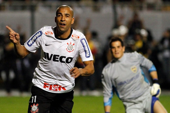 10neto's tweet photo. Sou a favor da volta do Sheik! E pra já! Veja aí: https://t.co/5ENPGhKi0x. https://t.co/cWqCNuY4d3