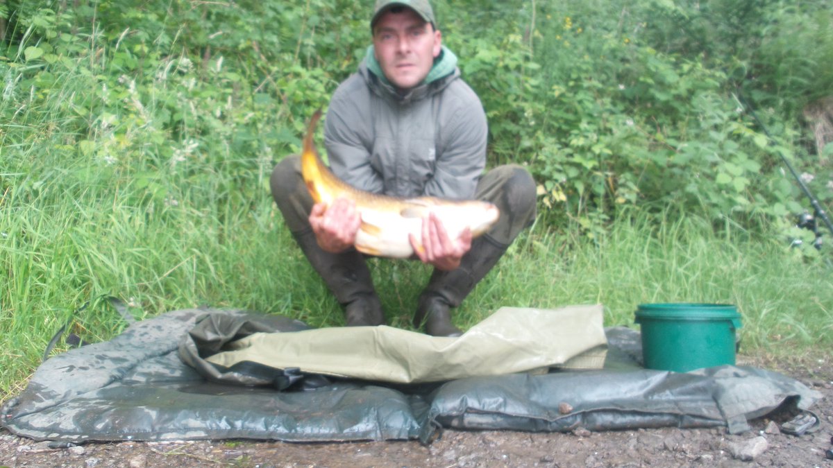 leehilton31's tweet photo. Memories of a summer twice passed..#carpfishing https://t.co/j7wN4XJEm9