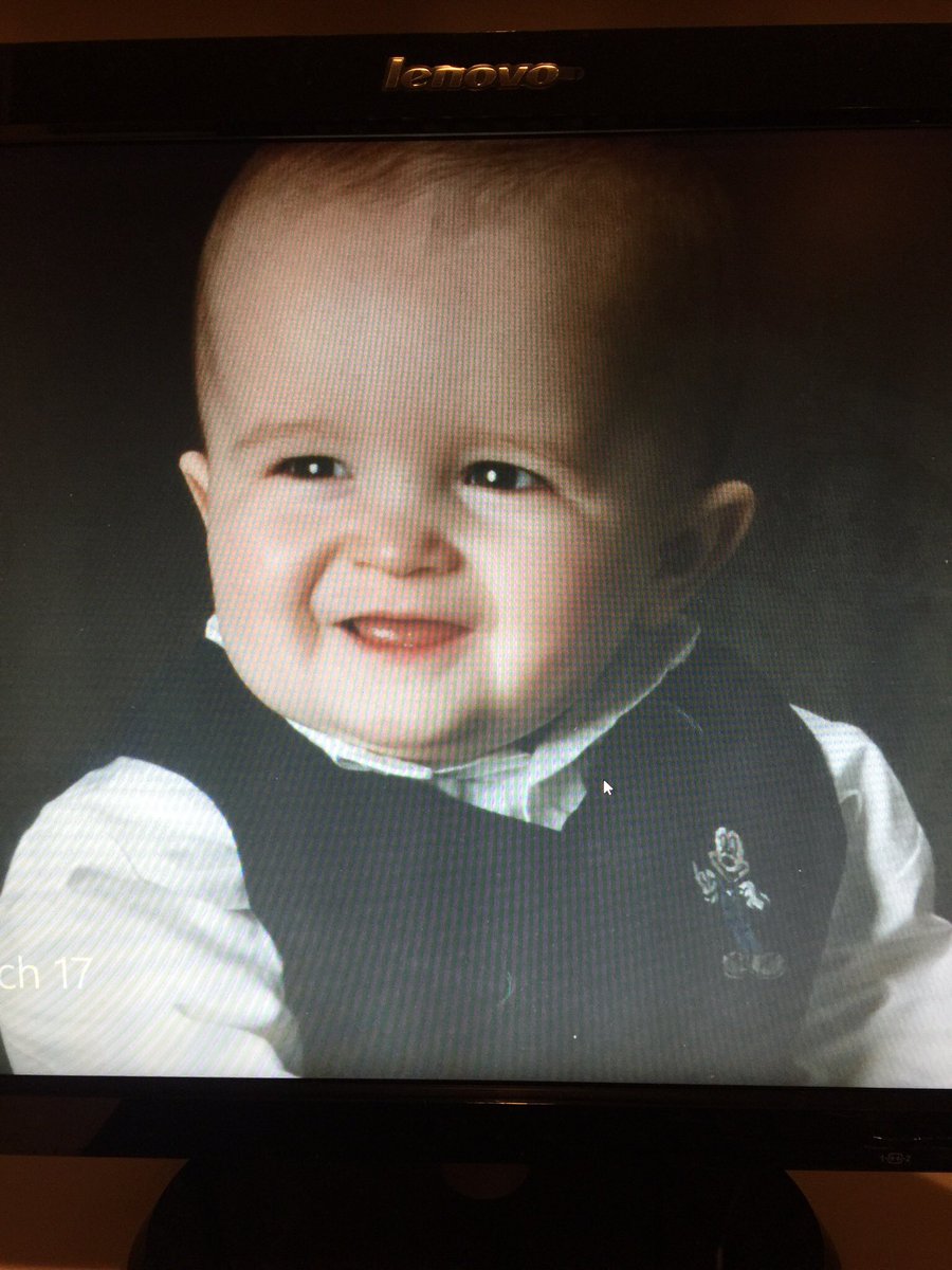 vanessa7136's tweet photo. Happy 16th birthday!!!  @DbarajasPB https://t.co/Kg9ce7Yx6V