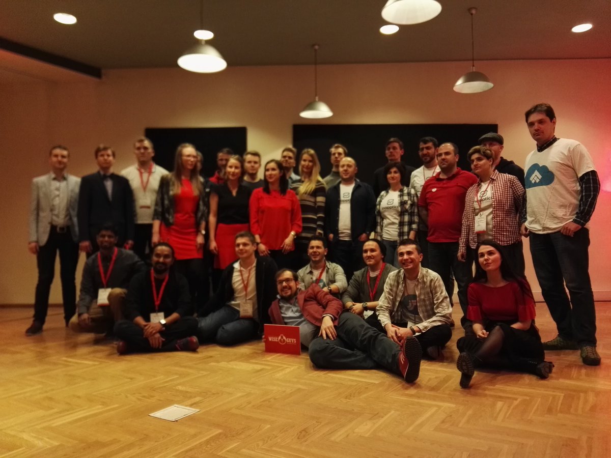 StartupWiseGuys's tweet photo. Welcome to the #wiseguys family #batch8 teams: @inapptics, @RoboticSolutions, #AIrisVision, @Welltrado, #Induto, #MobscaleLabs+ https://t.co/3VZZSzsWrD
