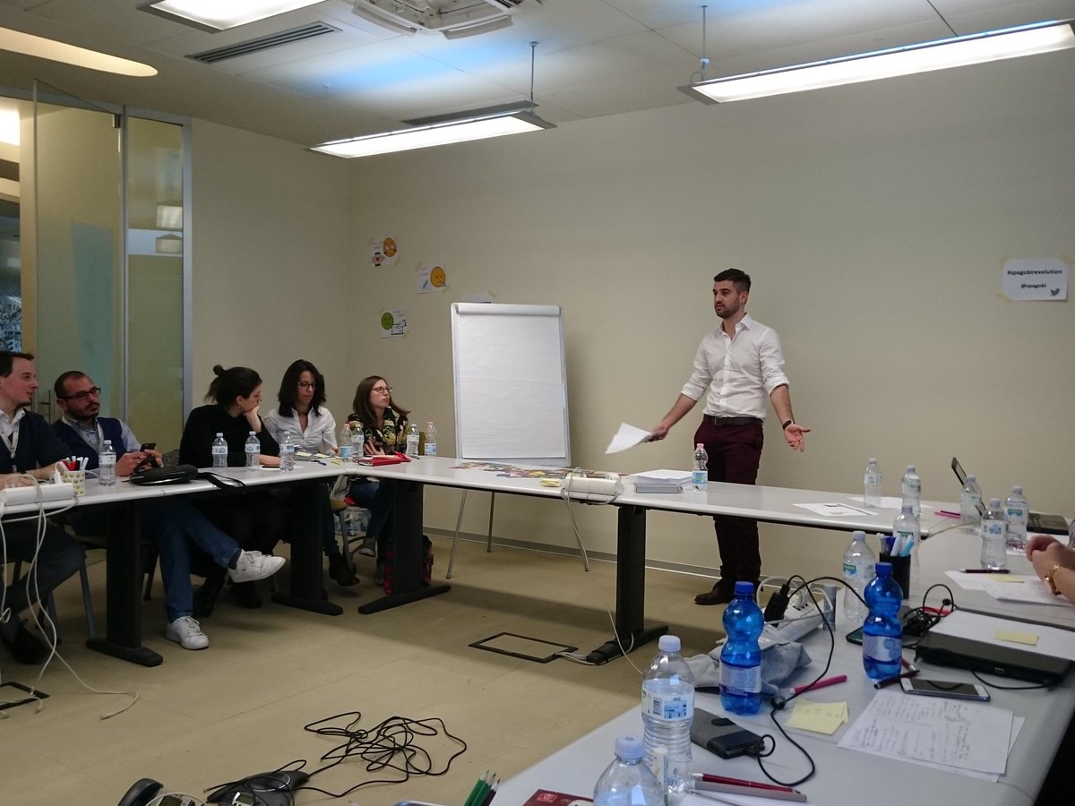 Mcx83's tweet photo. We're talking about the #spagobirevolution. Do you wanna know more? Follow @SpagoBI & RT #bi #spagobi #business #intelligence #coding #open https://t.co/bPmiogWCi4