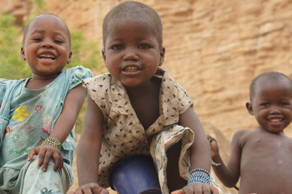 AMAFESTIVAL2017's tweet photo. ENTRE TODOS PODEMOS CONSTRUIR UN HOSPITAL EN BANANI-MALI PARA EVITAR LA MORTALIDAD INFANTIL https://t.co/fg7Md1fGUA
