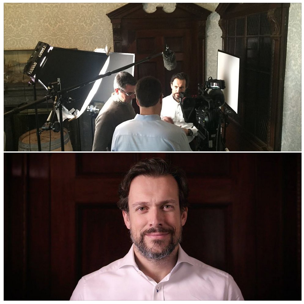 Autocue with AbbVie in Carton House Hotel Kildare today. How to make the best of a tiny corner and a dark door as background.