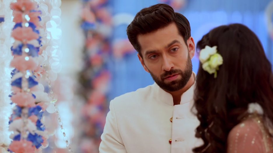 SeyddaZainab's tweet photo. @NakuulMehta @SurbhiChandna I LOVE YOUR CHEMISTRY! IT LEFT ME SPEECHLESS and it´s simply beyond words! #Ishqbaaaz #topserial 🌟😍😘❤️🔝 https://t.co/1scMxGtl3Z