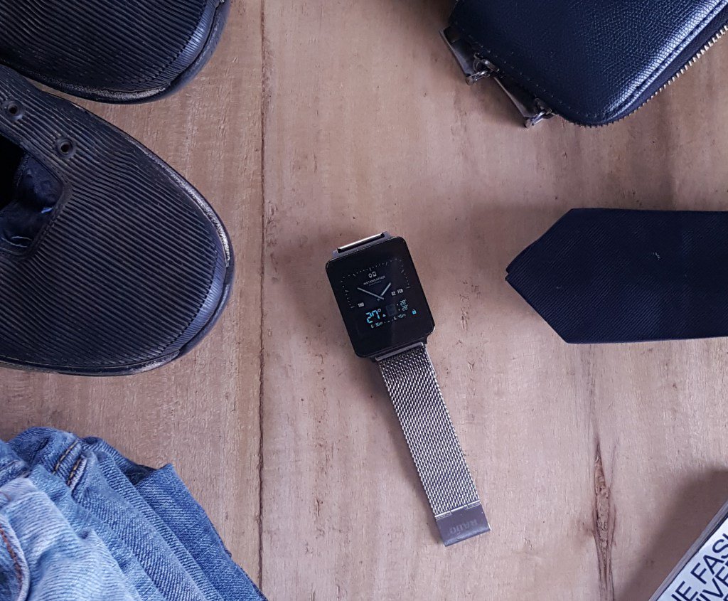 thePolitanBlog's tweet photo. StyledTech: IW InstaWeather WatchFace X Denim &amp; NIke https://t.co/GnSGvjpmnZ https://t.co/7Kch6k64we