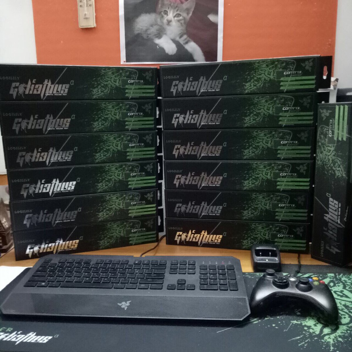 JRNAZMI's tweet photo. Mouse pad Razer Goliathus
Size 700x300x3mm
Rm40 siap pos
Mousepad razer speed mantis size 300x300x3mm
Rm25 siap pos
019 2681453
@twt_dota https://t.co/EeCk3yNIuT
