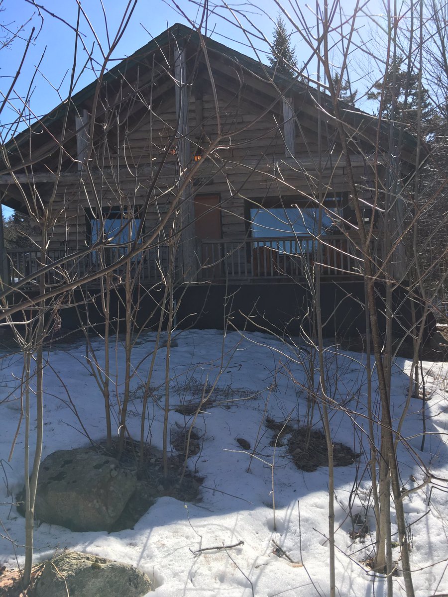 Winter Getaway <a href="/RidgebackLodge/">Ridgeback Lodge</a>  #winter #NewBrunswick #Lovelocal #cabin #exploreyourworld