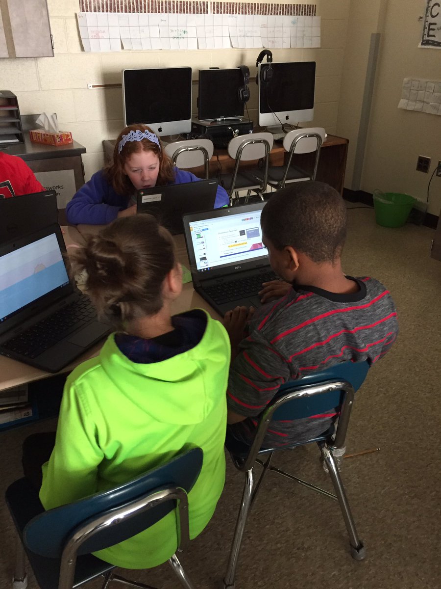 Libtech26's tweet image. Second graders collaborating with Chrome #gsuiteedu #Digitalteachingandlearning #digitalnatives @dcsnc