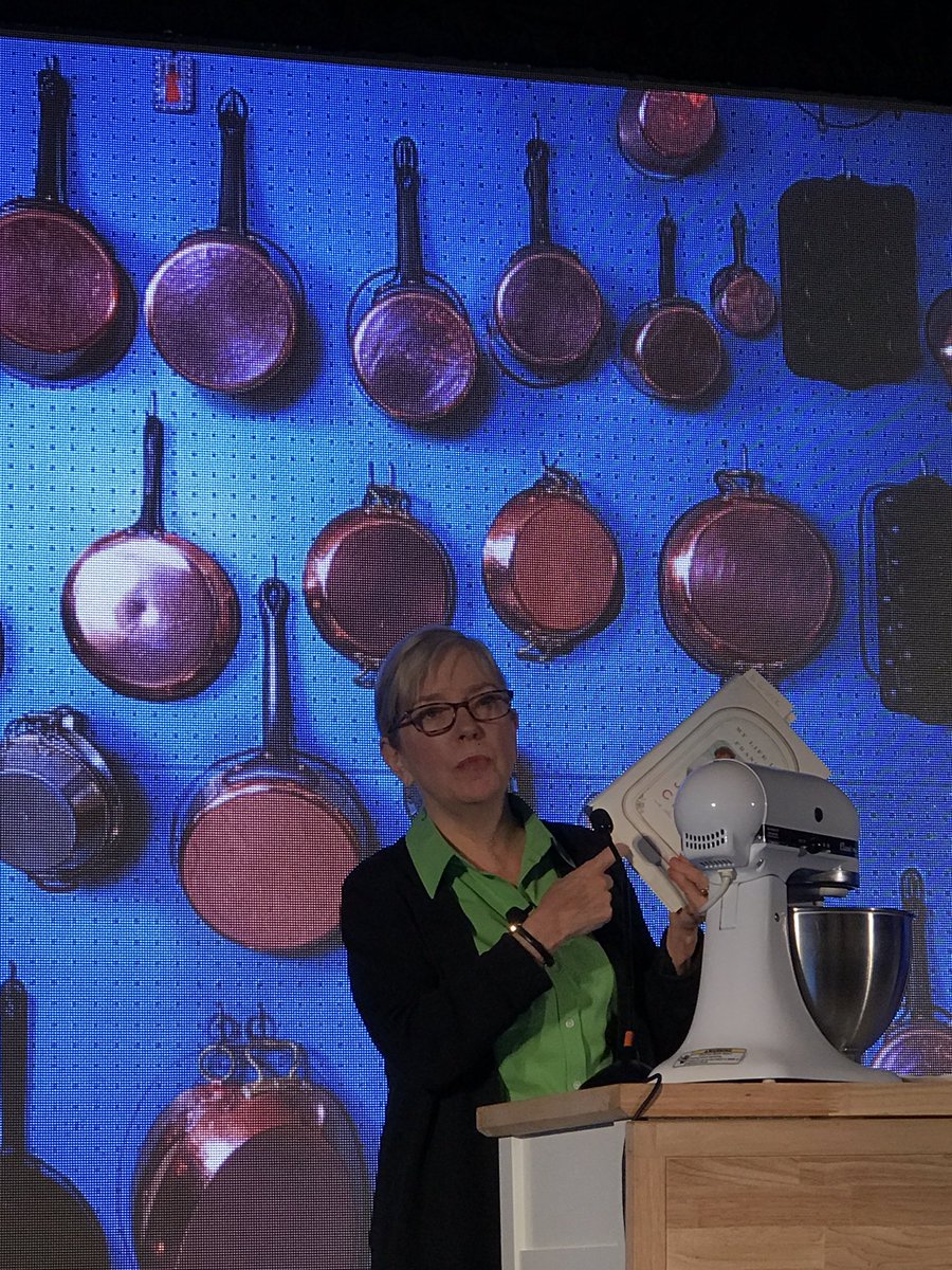 s7916627's tweet image. Sarah Moulton speaking at VA SHRM State Conference #VASHRM17