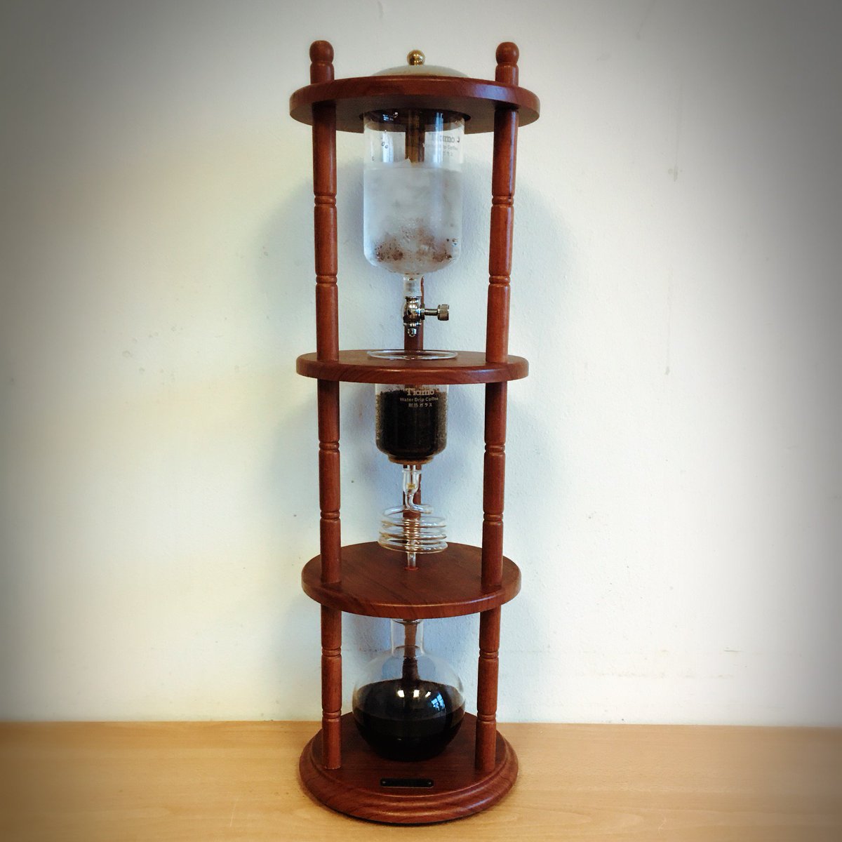 BataviaColdDrip's tweet photo. Really good coffee is like art. It takes time, patience and passion to make. It should make you feel enriched, energized and content. https://t.co/qNhacMUMta