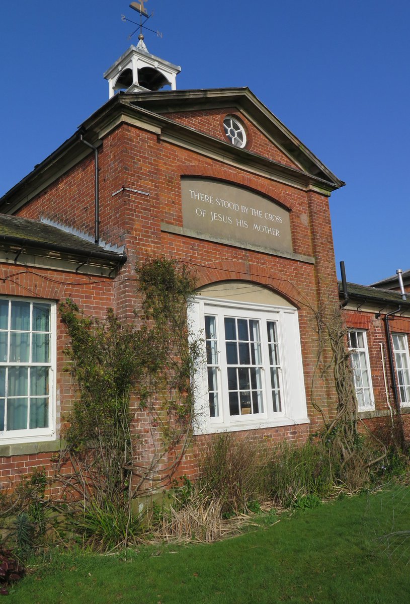 Charles Sutton tweet media