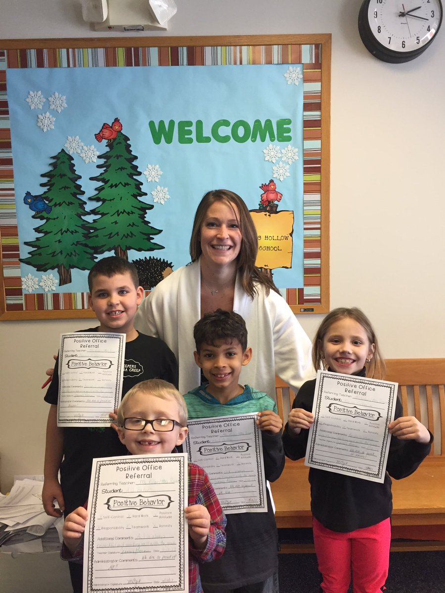 Bighollowelem's tweet photo. We love recognizing Ss for hard work and showing respect! So proud of these amazing citizens! #positiveofficereferral #pbis #amazingkids https://t.co/qxIdRyZ3Du