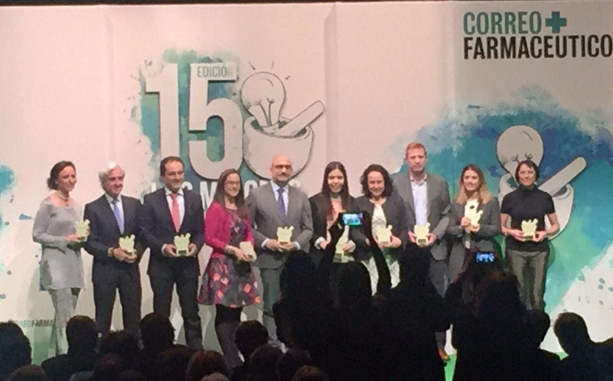 Cofares's tweet image. Recoge el premio en el apartado de Atención farmacéutica y Educación sanitaria Alberto Perez, Gerente @Globalpharma_es #IniciativasCF