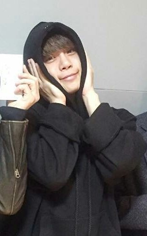 archivejonghyun's tweet photo. he's so soft
– 170314 https://t.co/mmASkusBHp