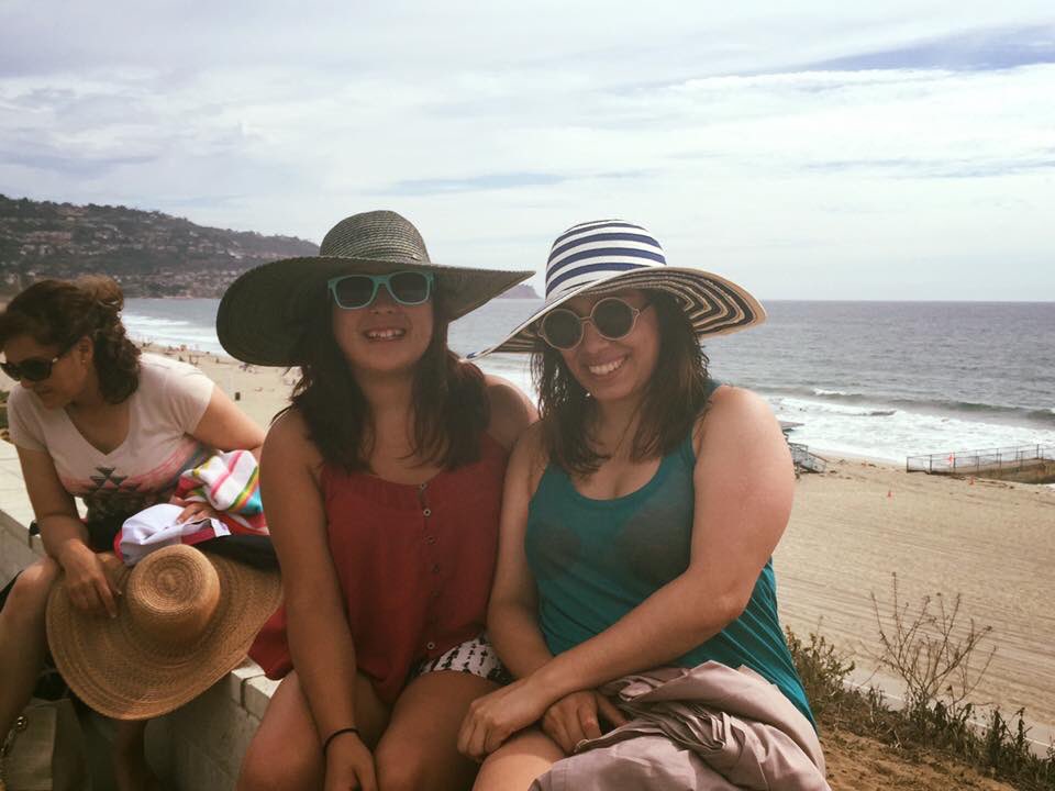 MonyVallez's tweet photo. I think we're overdue for a floppy hat adventure! 😊 https://t.co/TGhHZ2Z8qy