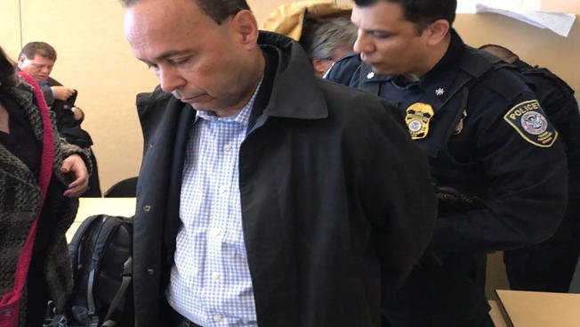 Chicago Democrat Luis Gutierrez arrested