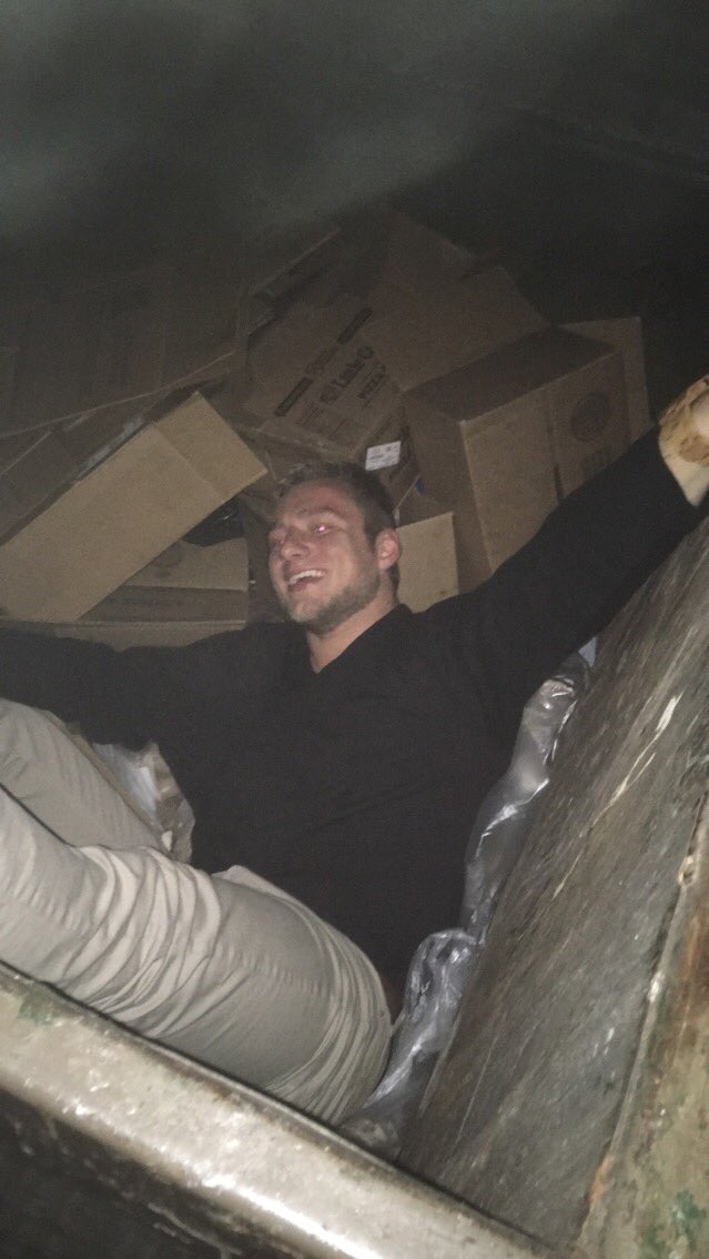 evan_kosinski's tweet photo. How I felt during spring break vs how I feel now:   @aaronchristy12 https://t.co/hBY6g6HyO0