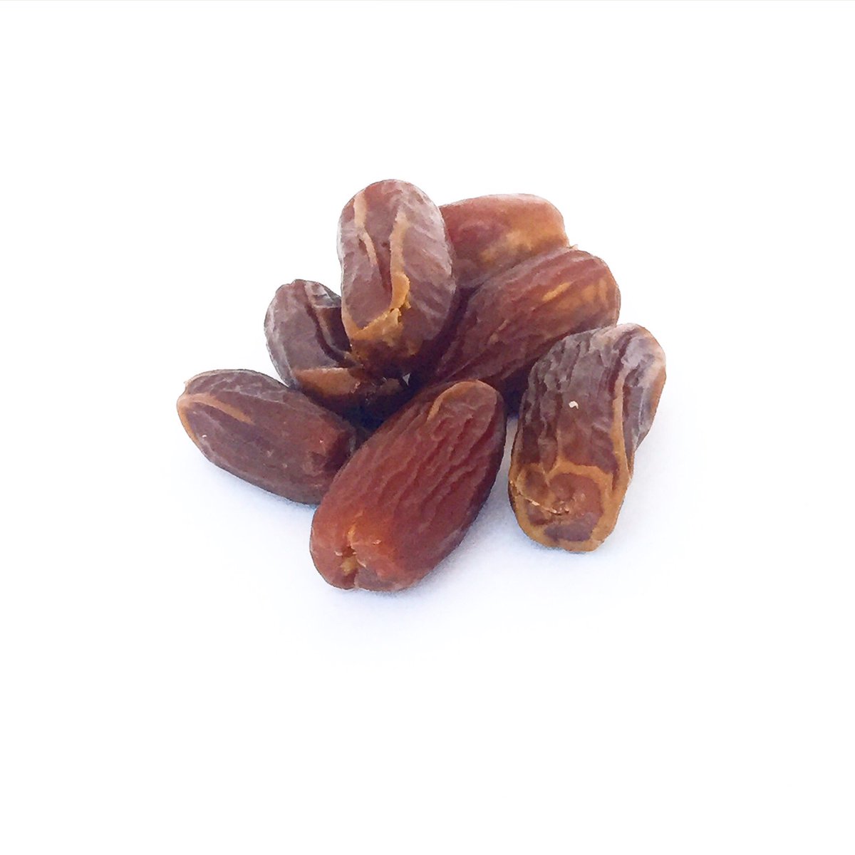 debbysbites's tweet photo. Deglet Noor Dates, aka "the queen of dates"
 Our dates are hand picked and hand pitted straight out of the hot desert of Tunisia. https://t.co/7p90P2ffgj